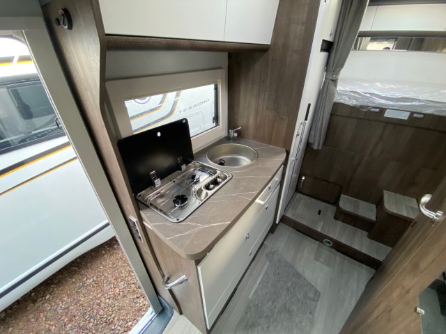 Benimar Tessoro 444 - Photo 5