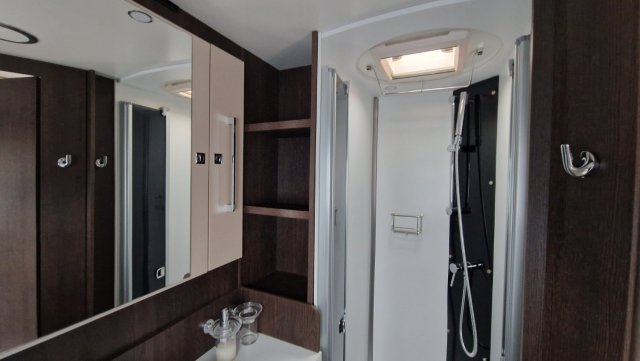 Benimar Tessoro 488 - Photo 10