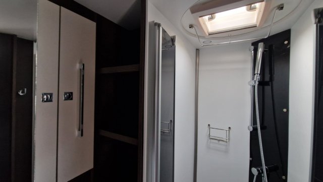 Benimar Tessoro 488 - Photo 13