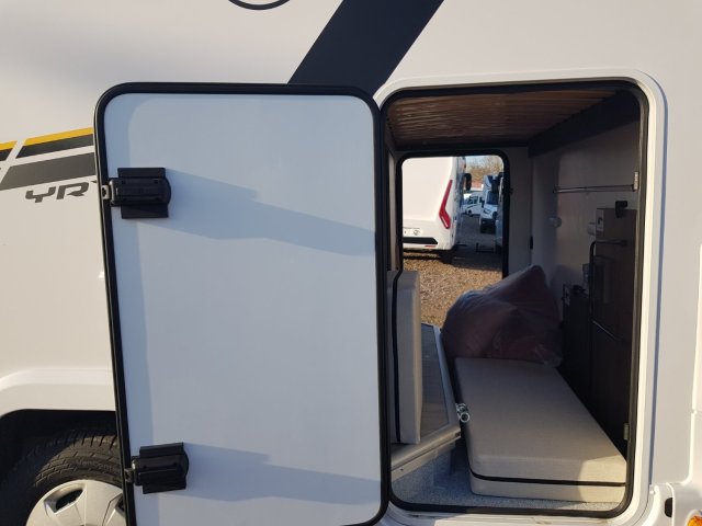 Benimar Yrteo 840 - Photo 7