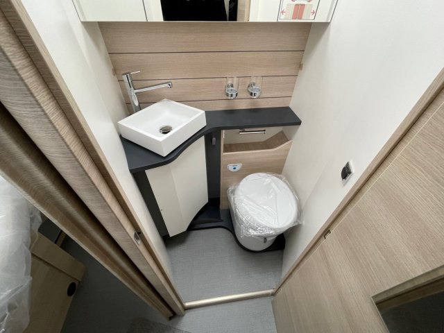 Rapido 696 F 696f - Photo 5