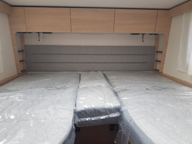 Rapido 8066 DF - Photo 18