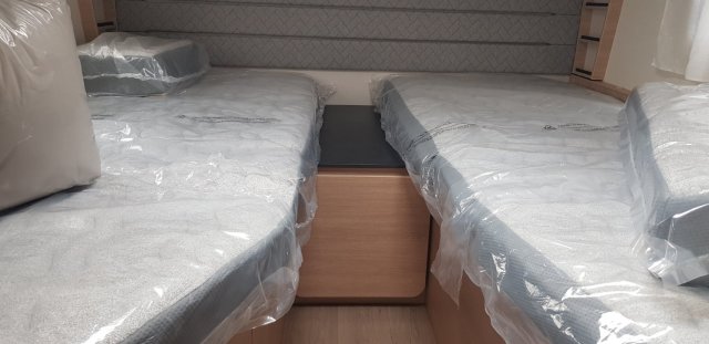 Rapido 8066 DF - Photo 27