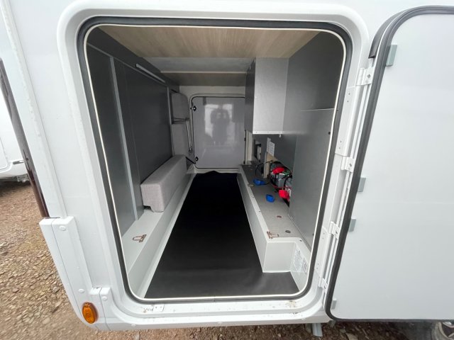 Rapido C55 night edition - Photo 9