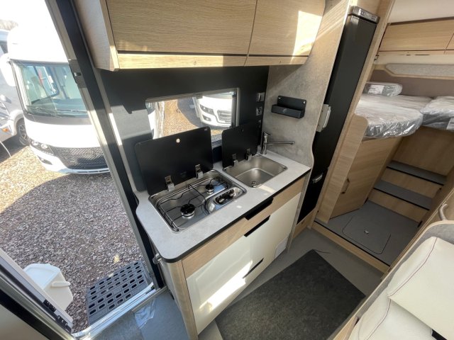 Rapido C55i 65ans - Photo 5