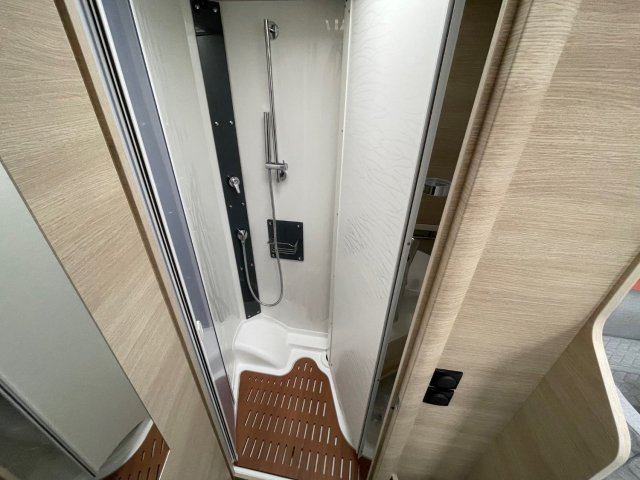 Rapido C55 NIGHT EDITION - Photo 8