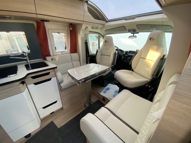 Rapido C86 65ans - Photo 4