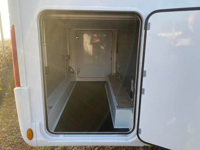 Rapido C86 65ans - Photo 8