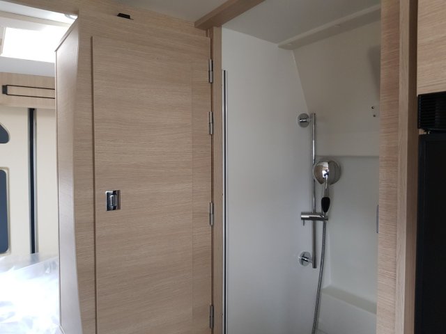 Rapido Van V55 - Photo 12