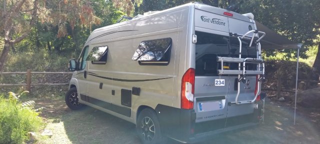 Font Vendome Leader Camp Séjour - Photo 2