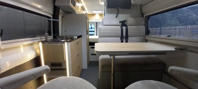 Font Vendome Leader Camp Séjour - Photo 3