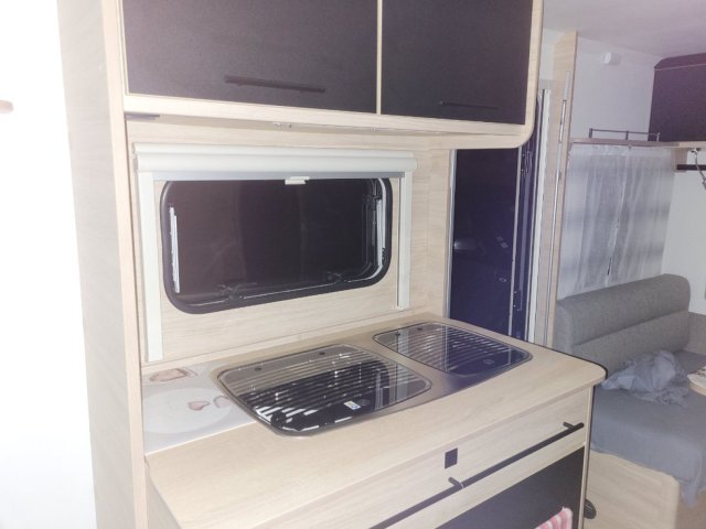 Caravelair Sport Line 480 gris matter - Photo 5