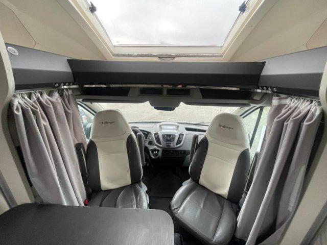 Challenger Genesis 274 - Photo 3