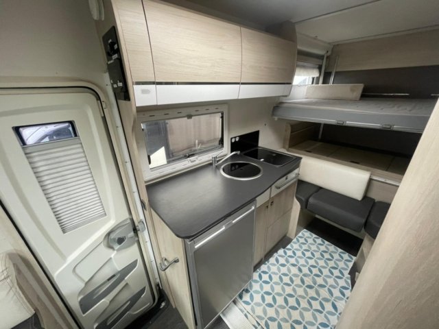 Challenger Genesis 274 - Photo 6