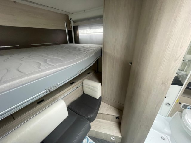 Challenger Genesis 274 - Photo 10