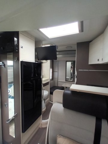 Challenger Genesis 396 - Photo 7