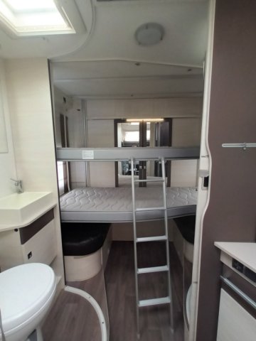 Challenger Genesis 396 - Photo 13