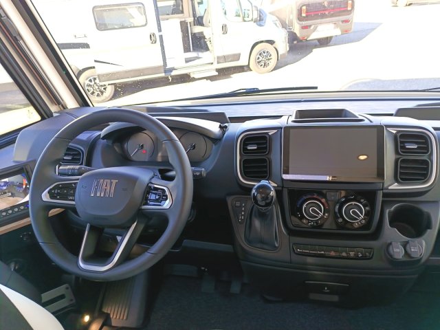 Bavaria Initial I740FC Nomade - Photo 9