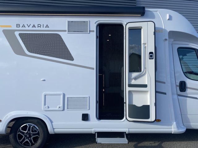 Bavaria T720FGJ Intense - Photo 8