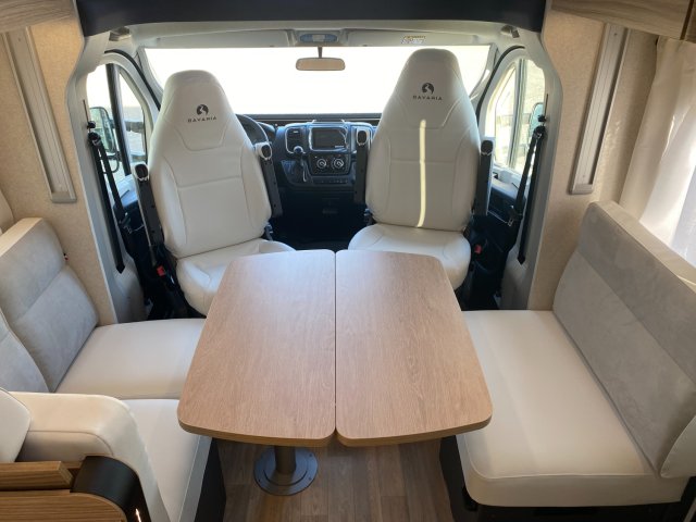 Bavaria T720FGJ Intense - Photo 13