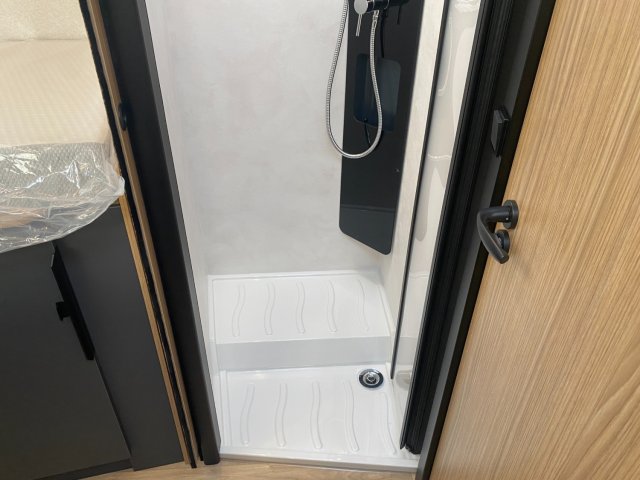 Bavaria T720FGJ Intense - Photo 22