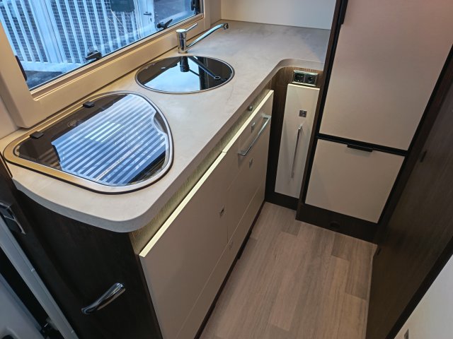 Benimar Tessoro 481 - Photo 13