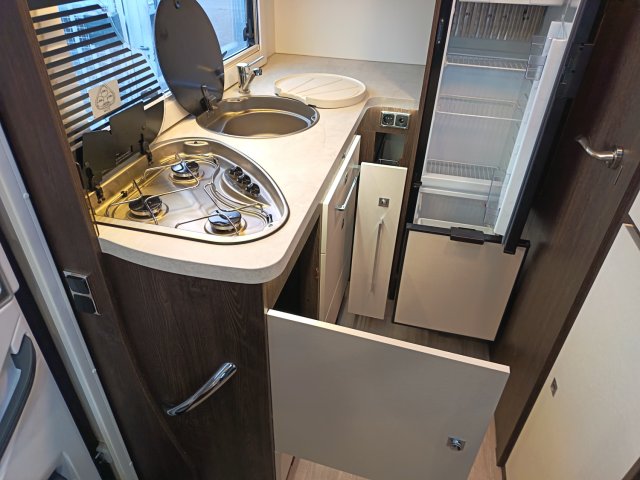 Benimar Tessoro 481 - Photo 18