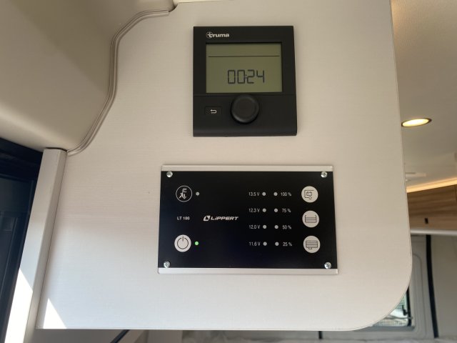 Burstner B66 600C B 66 600 C - Photo 25