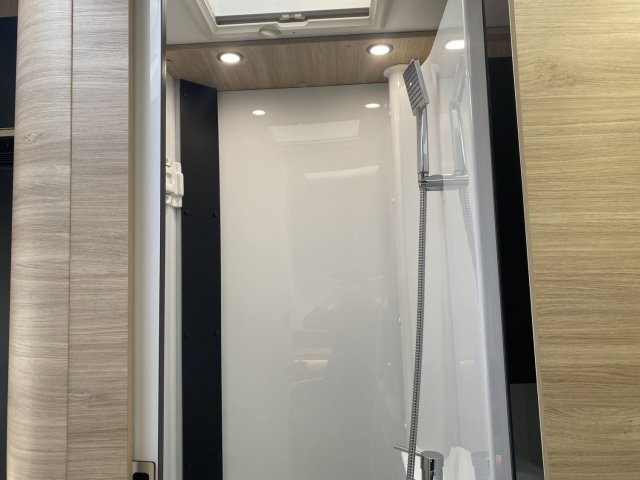 Challenger 240 Etape Edition - Photo 25