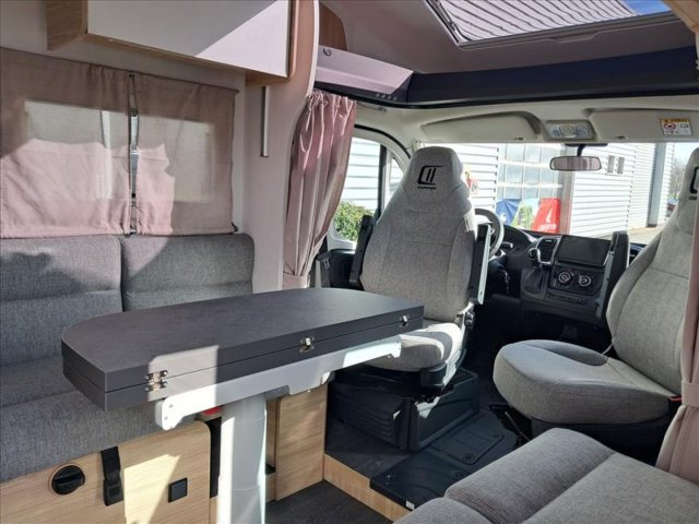 Challenger 318 Anniversary Edition - Photo 9