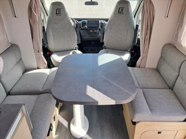 Challenger 318 Anniversary Edition - Photo 10