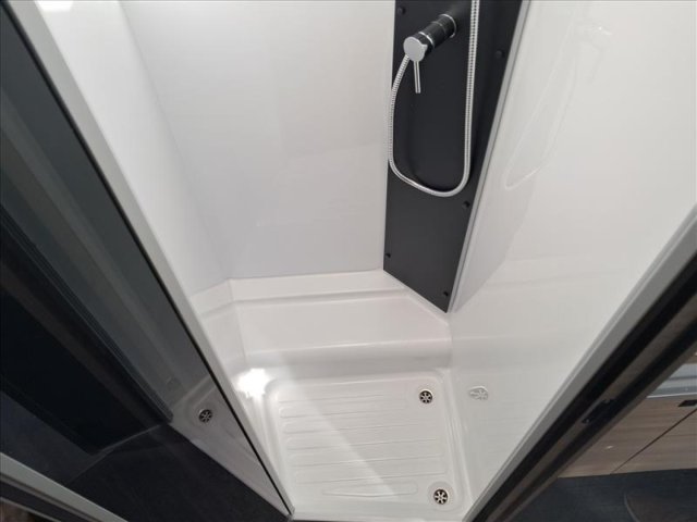 Challenger 318 Anniversary Edition - Photo 18