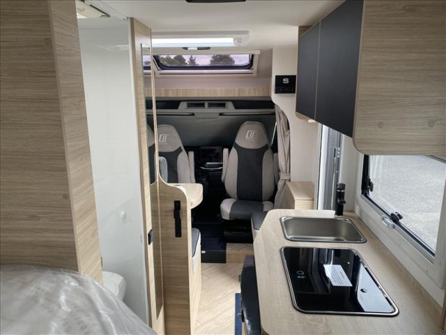 Challenger S215 Sport Edition - Photo 11