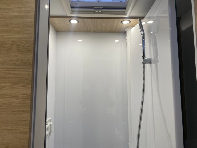 Challenger S294 Sport Edition - Photo 22