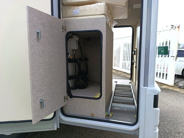 Mc Louis MC4 Slim 337 - Photo 8