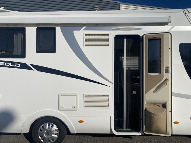 Mc Louis Nevis 79 Gold - Photo 7