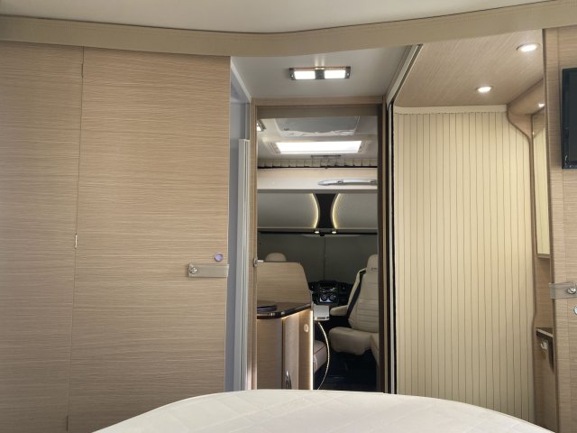 Mc Louis Nevis 79 Gold - Photo 12