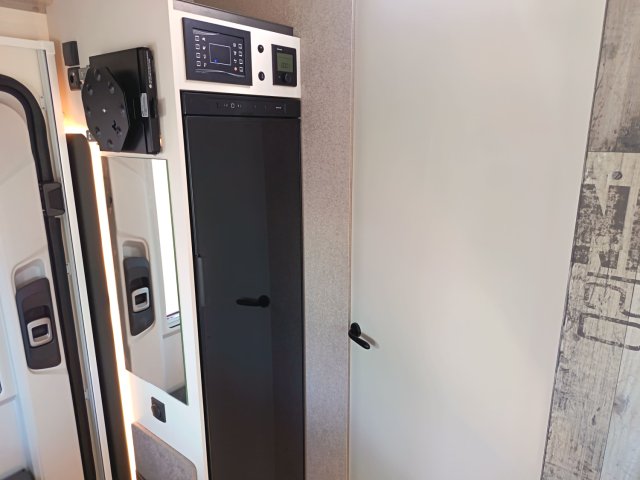 Mc Louis Yearling 81 - Photo 14