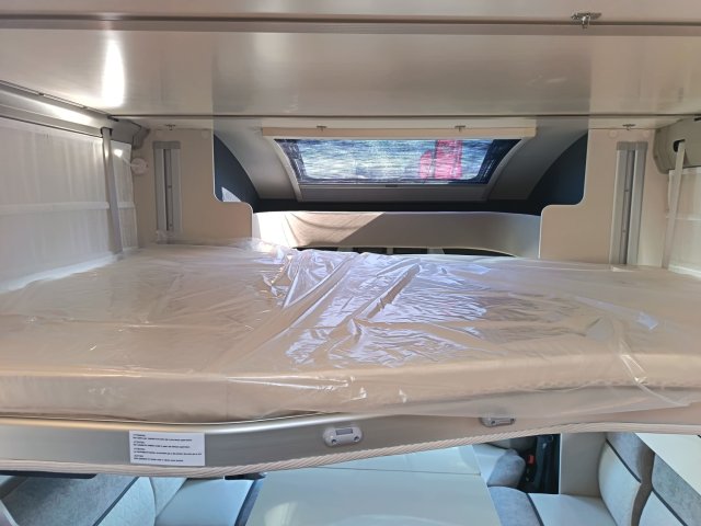 Mc Louis Yearling 81 - Photo 20