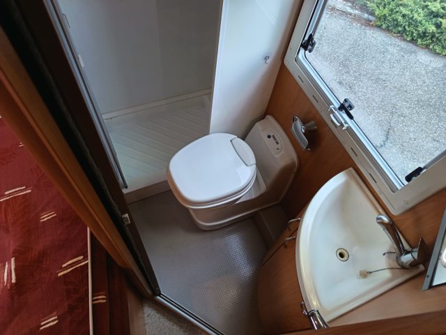 Pilote Pacific 68 - Photo 17