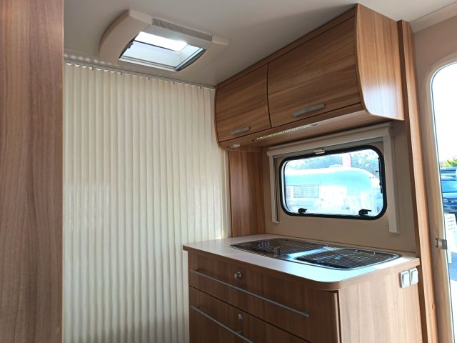 Caravelair Allegra 470 - Photo 19