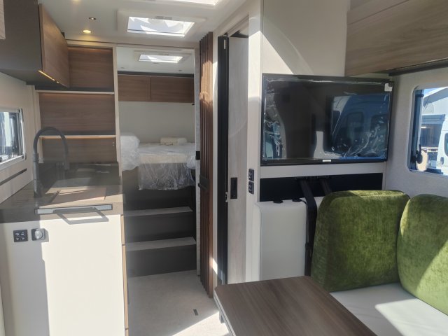 Burstner Signature SFT 7.0 - Photo 14