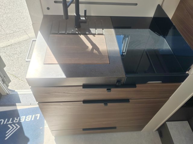 Burstner Signature SFT 7.0 - Photo 17