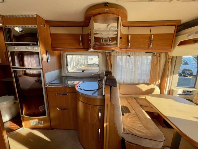 Hymer B 654 SL - Photo 12