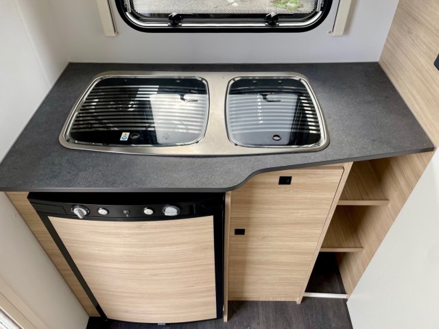 Caravelair Alba Style 400 - Photo 8