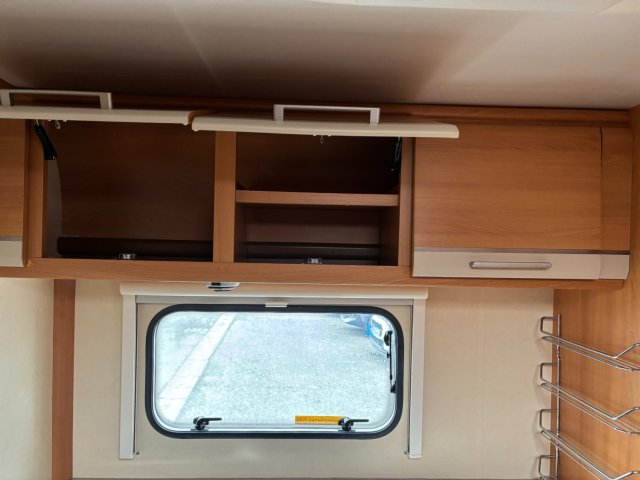 Caravelair Allegra 410 - Photo 13
