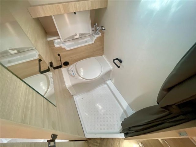 Caravelair Sport Line 410 - Photo 12
