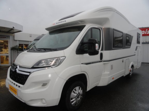 Adria Matrix Axess M 670 SL
