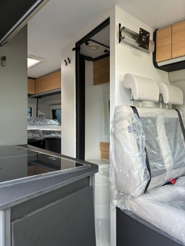 Adria Twin 640 SLB 60ème anniversaire - Photo 13