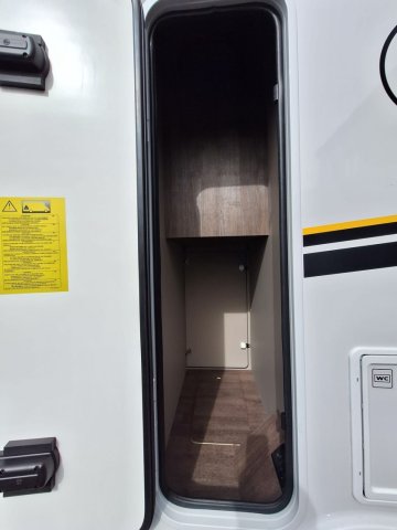 Benimar Tessoro 481 Northautokapp - Photo 5